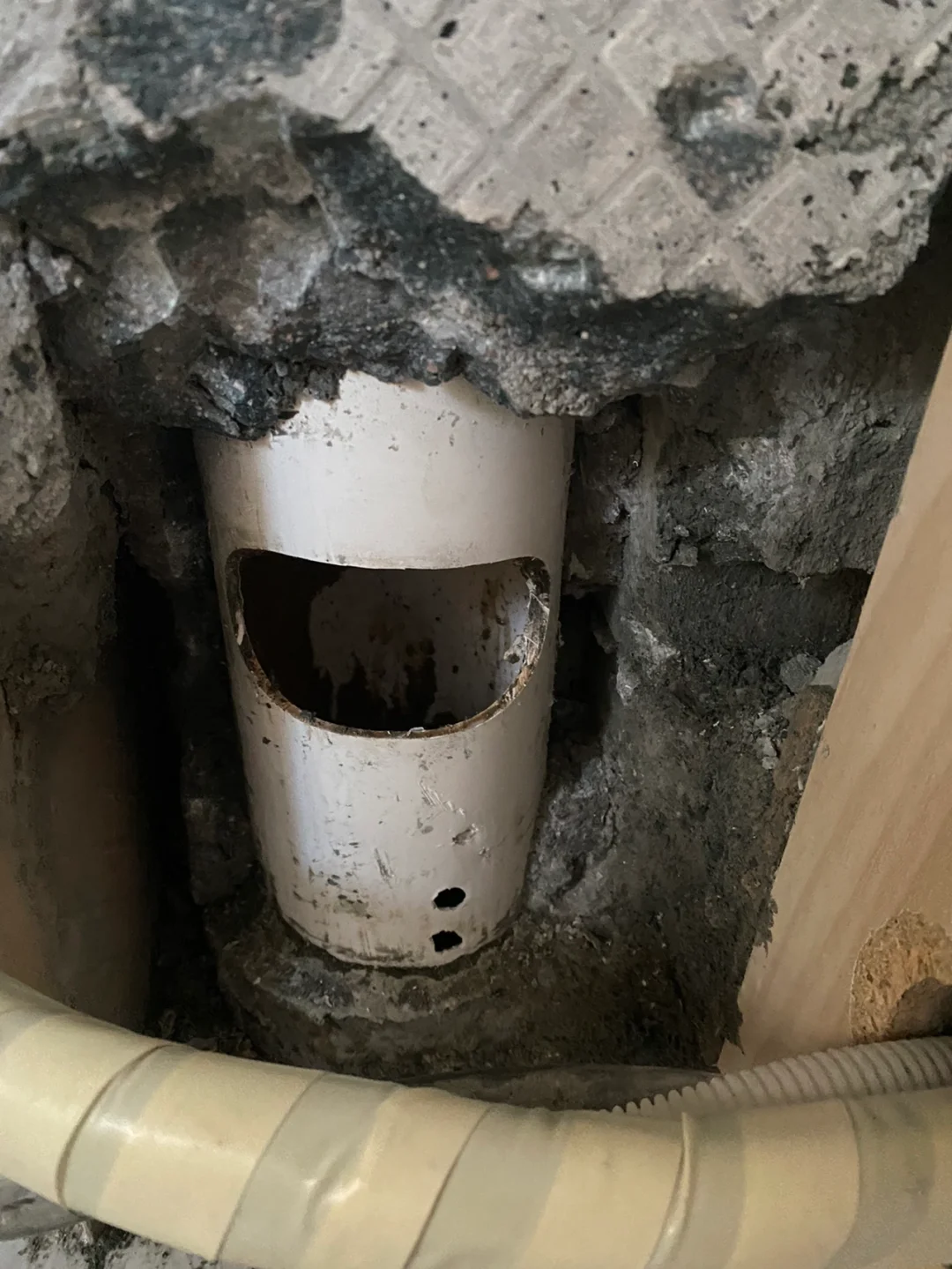 墙砖钻孔被打碎(墙砖钻孔被打碎怎么处理) 墙砖钻孔被打碎(墙砖钻孔被打碎怎么处理)